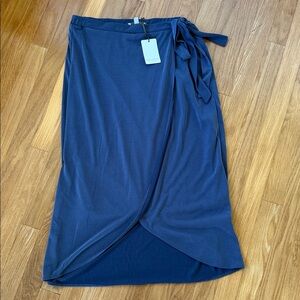 Green Envelope Midnight Blue Asymmetrical Skirt NWT Small